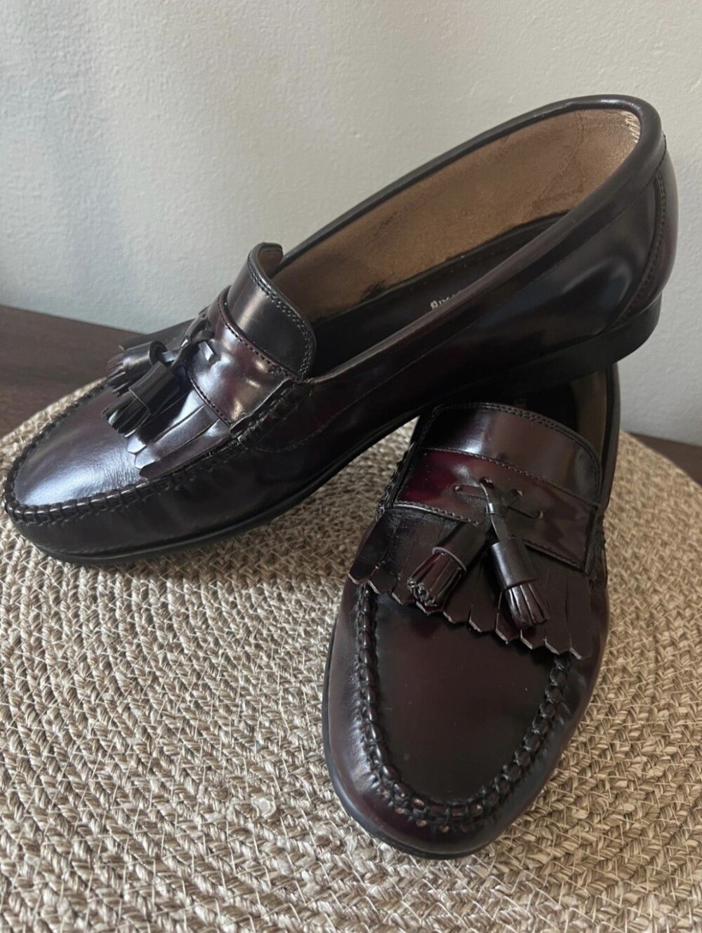 Men's Executive Level Loafers Size 9.5 With Tassels Made in Spain